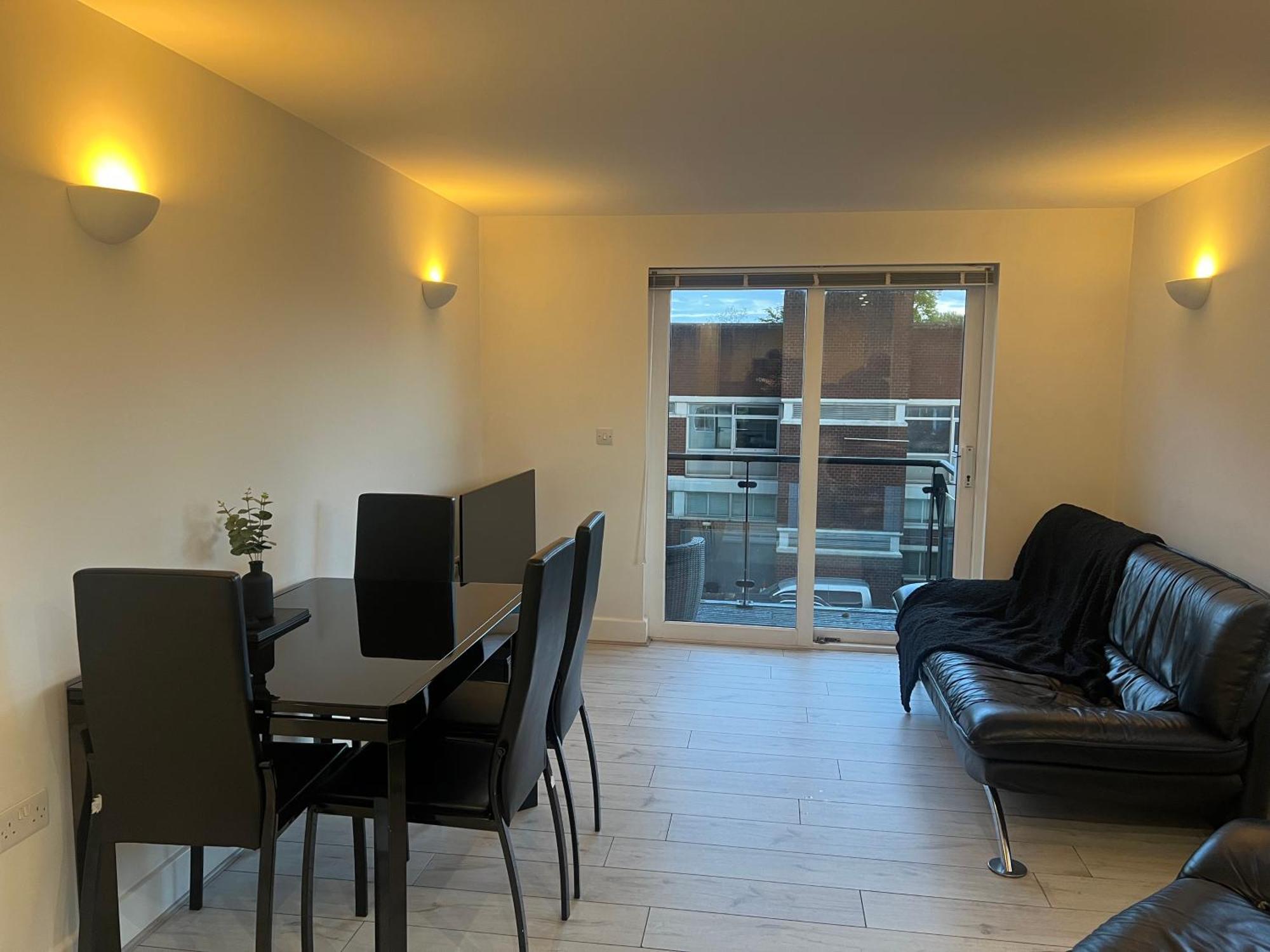 Broadway'S Canterbury City Escape Екстер'єр фото