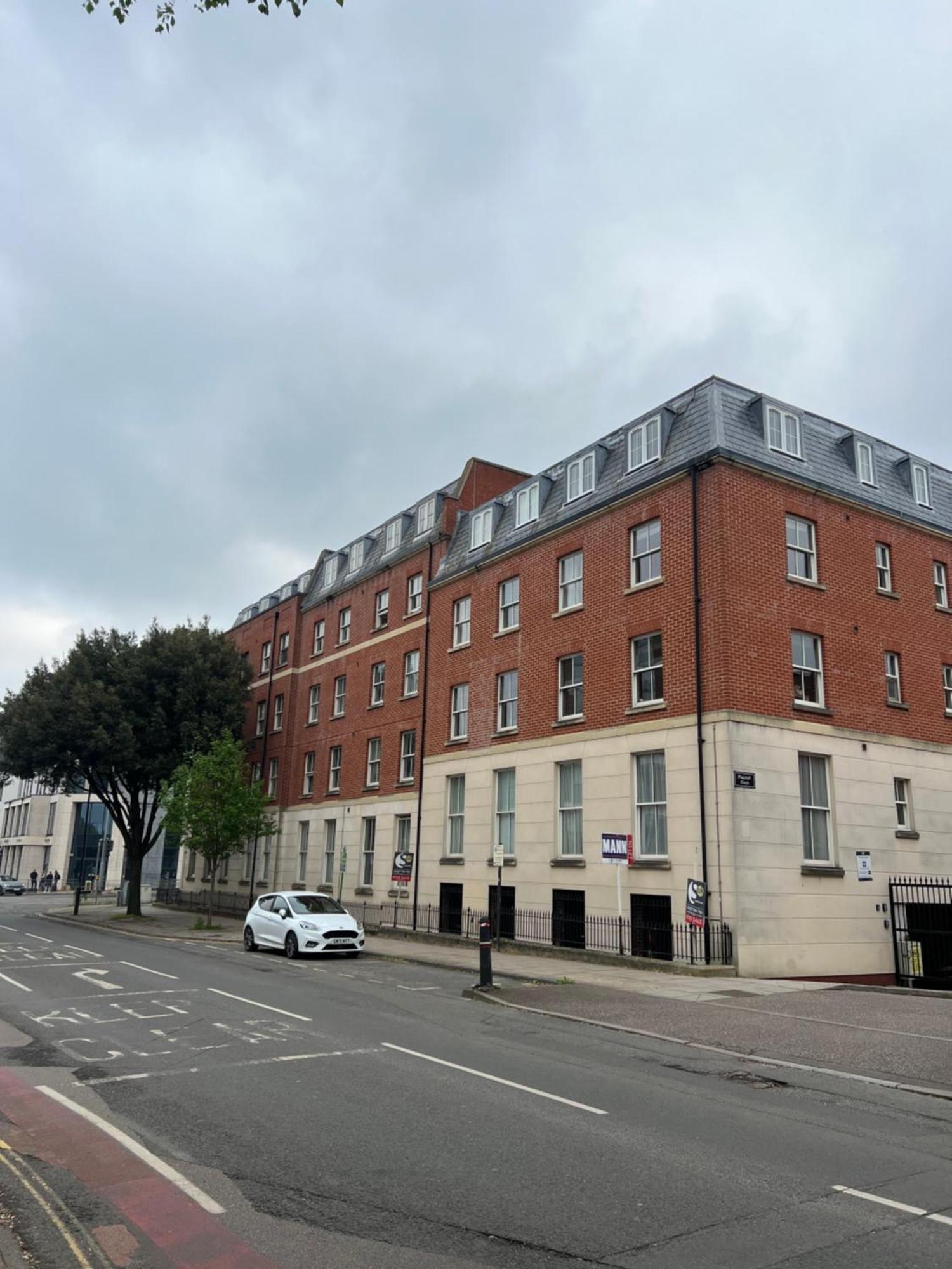 Broadway'S Canterbury City Escape Екстер'єр фото